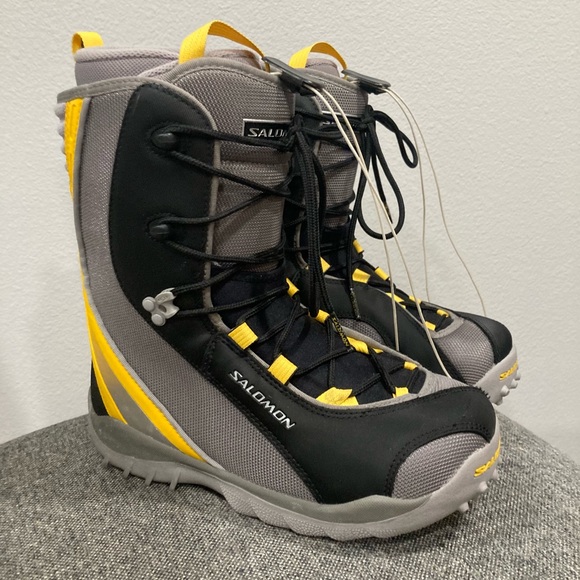 Women’s Salomon Diadem Anatomic Fit Snowboard Boots 9.5 - Picture 1 of 7